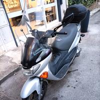 Suzuki epicuro 150 4 tempi-2004