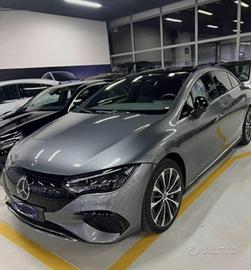 mercedes eqe 100% elettrica