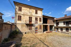 CASA SEMINDIPENDENTE A SCURZOLENGO
