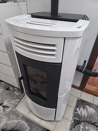 Stufa a pellet Extraflame Terry Plus 12,1 kW 