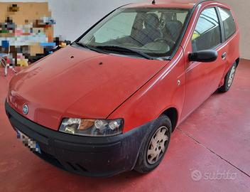 Fiat Punto 1.2 60cv Neopatentati