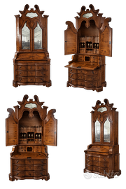 Credenza alta - Radica di noce  Italia  1800/1850