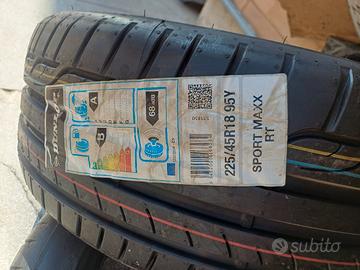 gomme 225/45/18