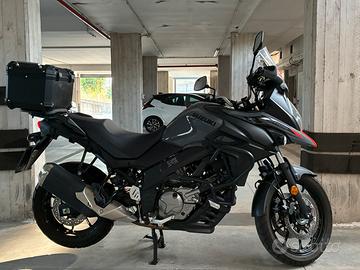 Suzuki V-Strom 650