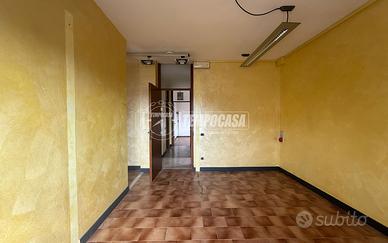 AMPIO 5 LOCALI