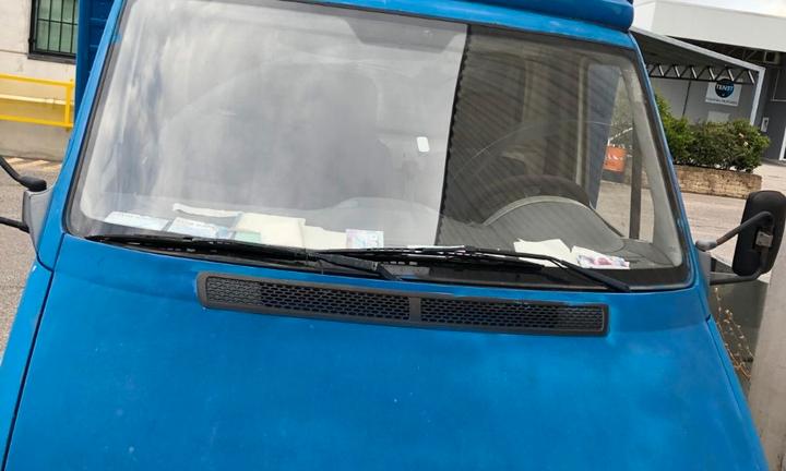 Camion trasporto merci e traslochi