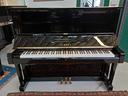 pianoforte-verticale-yamaha-ux-silent