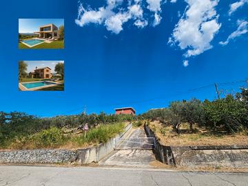 Terreno edificabile con uliveto e vista panoramica