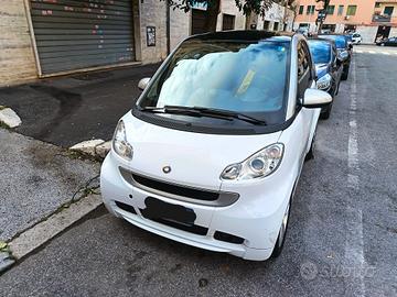 Smart Fortwo bianca 2012 – 105.864 km – Benzina