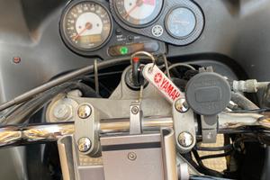 YAMAHA TDM 850 ( 4 TX )