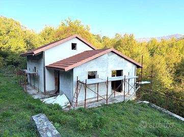 VILLA SINGOLA A SERRA RICCÒ