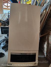 CALDAIA MURALE BUDERUS GB 062 da 24kw