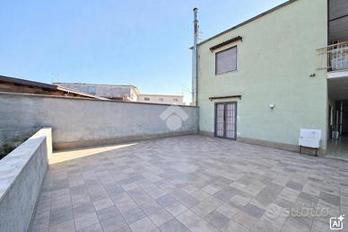 5 LOCALI A SANT'ANTIMO