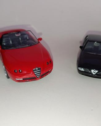 Lotto Alfa Romeo GTV 1:39 + 166 1:43 Modellini 