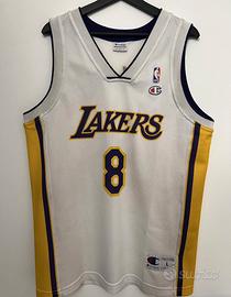 KOBE BRYANT LOS ANGELES LAKERS CHAMPION (L)