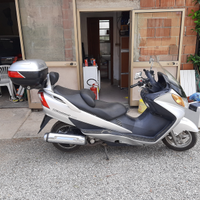 Moto SUZUKI BURGMAN 400