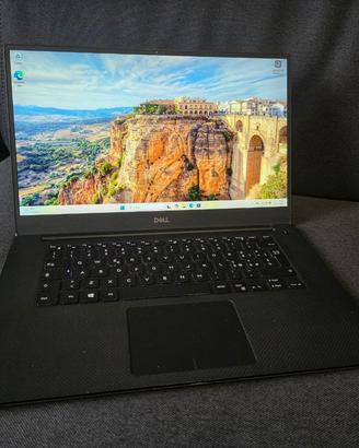 Dell Precision 5540 - i7 - 16GB RAM - 512GB SSD