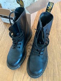 Dr martens n clearance 37