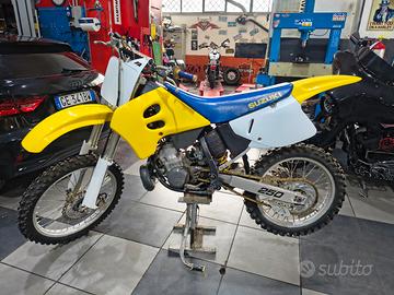 Suzuki RM 250