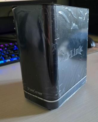 NAS D-Link DNS-320L con dischi