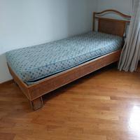 Letto in vimini compreso di materasso