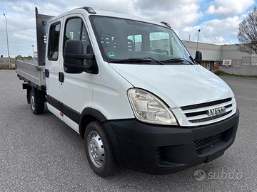 IVECO DAILY 7 POSTI ARIA CONDIZIONATA KM 198000