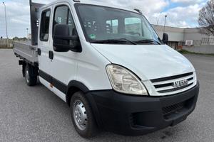 IVECO DAILY 7 POSTI ARIA CONDIZIONATA KM 198000