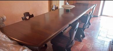 Tavolo fratino in legno massello.