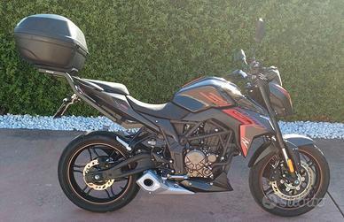 Voge Brivido 300 R