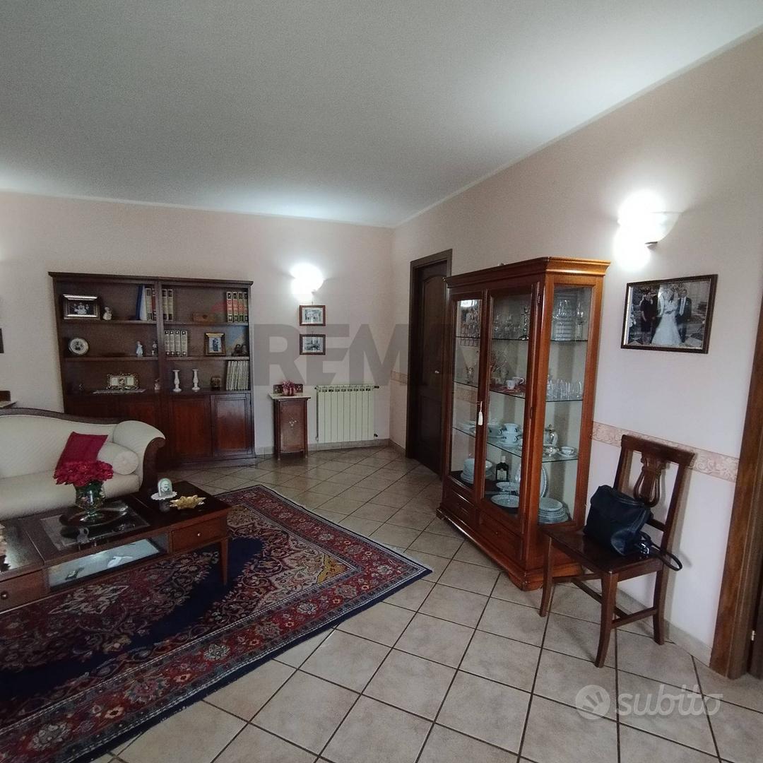 Appartamento - Santa Maria di Licodia - Vista 4