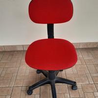 SEDIA CON RUOTE PER SCRIVANIA  