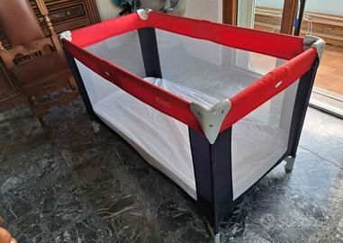 Lettino da campeggio e materasso