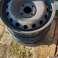 cerchi in ferro per Renault Clio