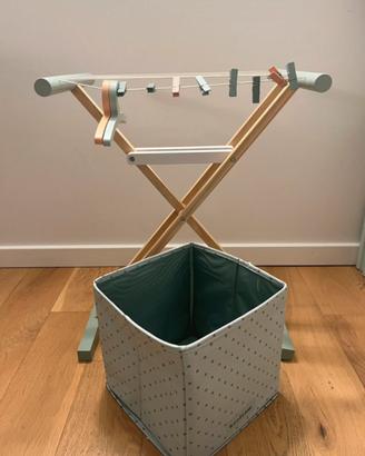 Gioco imitazione stendipanni