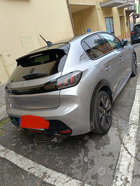 Peugeot 208 GT ALLURE PACK