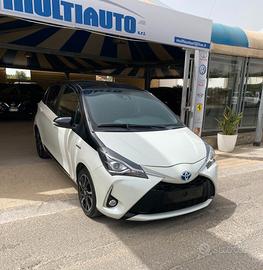 Toyota Yaris 1.5 Hybrid 5 porte Trend White Editio