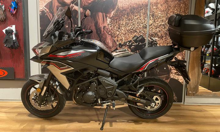 Kawasaki Versys 650 - Solo 9441 km