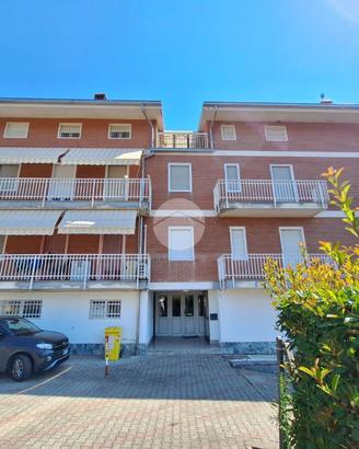 4 LOCALI A CARAVINO