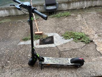 Monopattino Elettrico (Velociptor Skill 2)