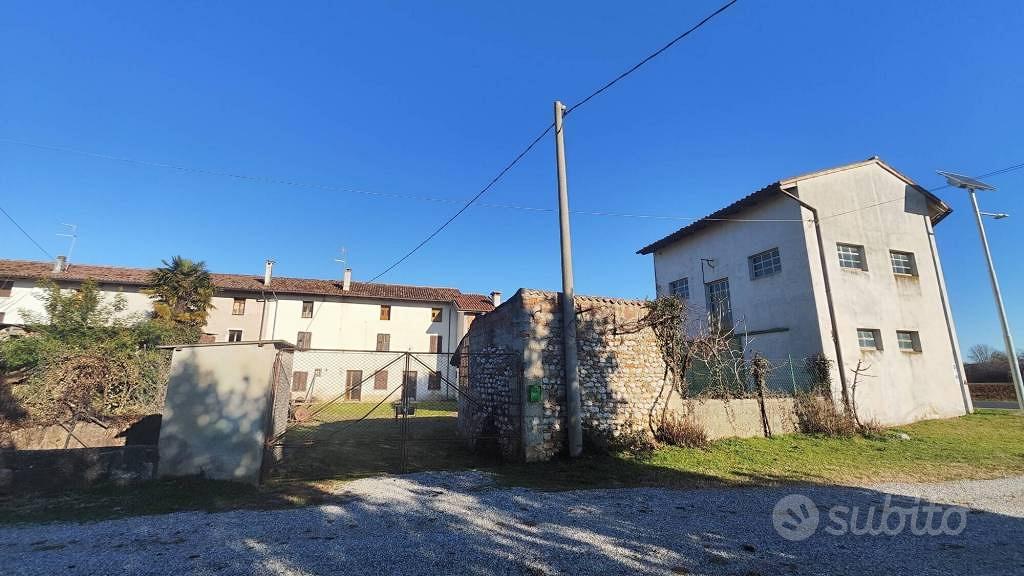 Rustico / Casale di 230 m² con 5 locali a Premaria - Vista 2