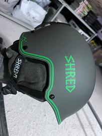 Casco snowboard