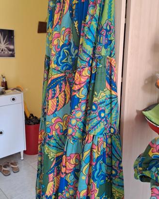 Vestito vintage usato una volta