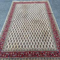 Tappeto persiano annodato a mano