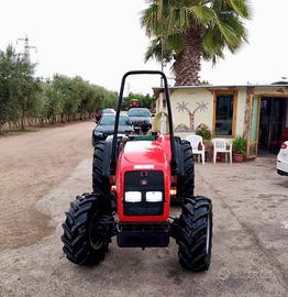 Trattore Massey Ferguson 3350 DT 40 kmh