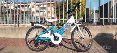 Bicicletta bambina bianca/azzurra 20"