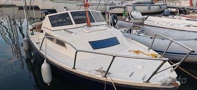 Barca - Gozzo Semicabinato