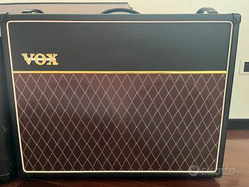 Amplificatore Vox usato mod. AC30C2X