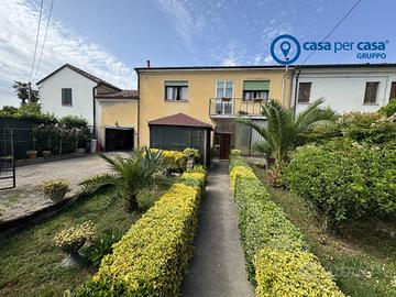 Casa a schiera con scoperto esclusivo