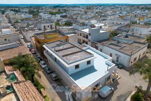 Immobile indipendente con ampi spazi esterni