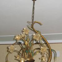 Lampadario vintage in ottone con fiori in vetro